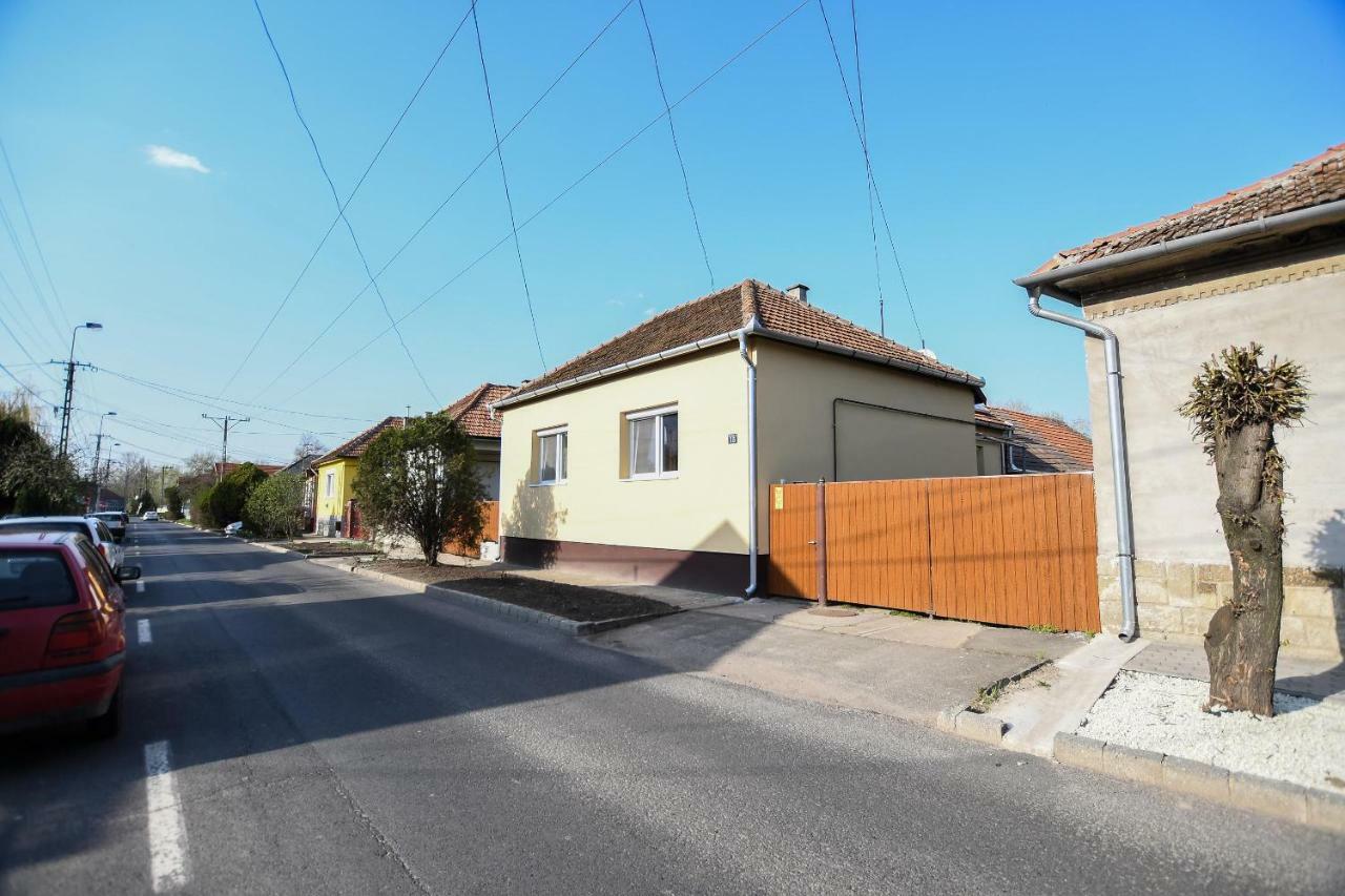 Hotel Rózsa Vendégház Tokaj Exterior foto